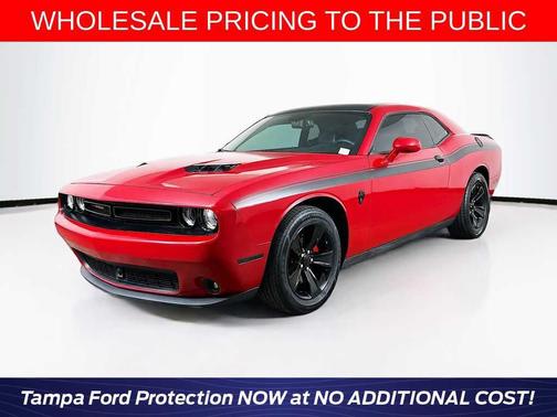 2015 Dodge Challenger SXT Plus