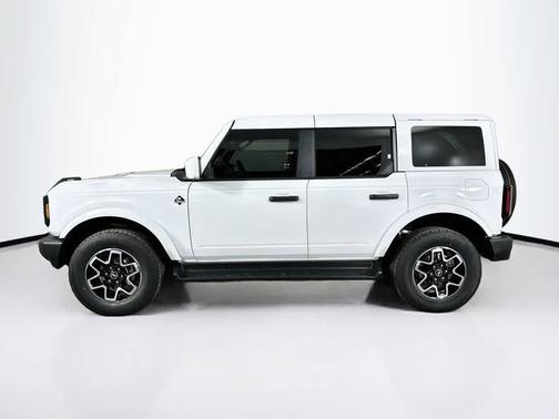 White 2026 Ford Bronco Outer Banks