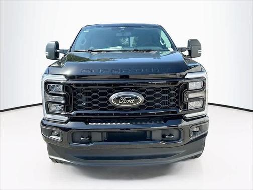 2025 Ford F-250 XLT
