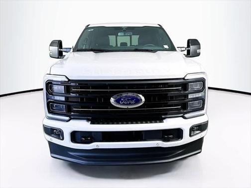 2025 Ford F-350 Platinum
