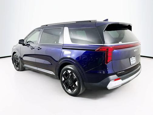 2025 Kia Carnival EX