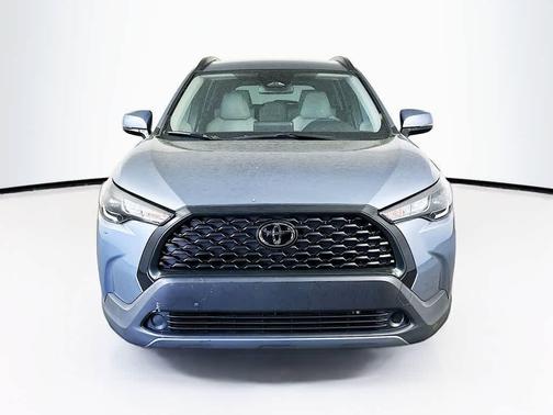 Celestite 2023 Toyota Corolla Cross LE