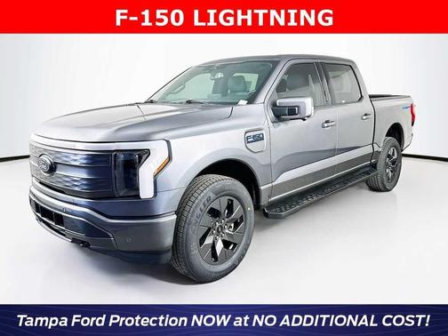 2025 Ford F-150 Lightning LARIAT