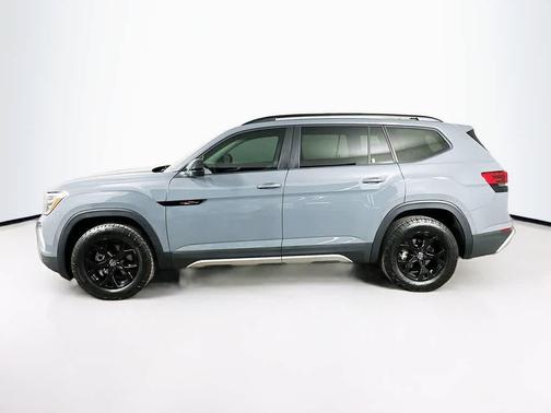 2024 Volkswagen Atlas 2.0T SE w/Technology 4MOTION