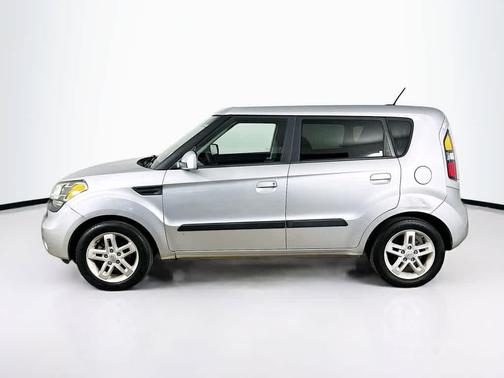 Bright Silver 2010 Kia Soul +