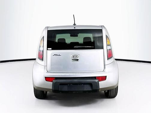 Bright Silver 2010 Kia Soul +