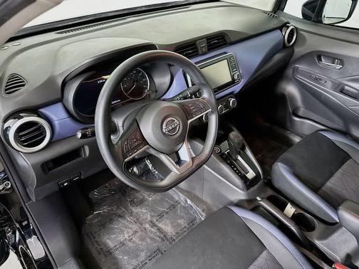 2023 Nissan Versa 1.6 SV