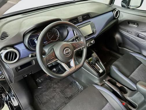 2023 Nissan Versa 1.6 SV