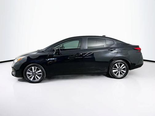 2023 Nissan Versa 1.6 SV