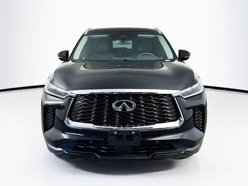 Mineral Black 2024 INFINITI QX60 Luxe