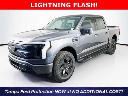 2025 Ford F-150 Lightning Flash