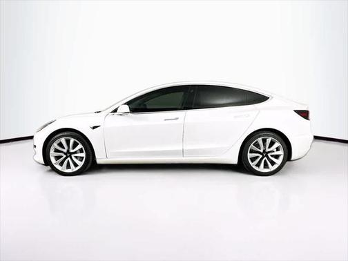 2020 Tesla Model 3 Standard Range