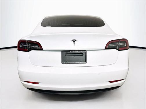 2020 Tesla Model 3 Standard Range