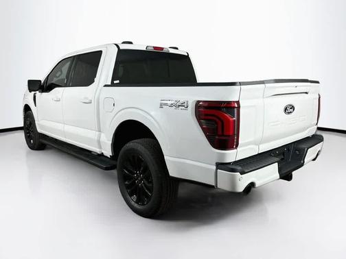 Star White Metallic Tri-Coat 2026 Ford F-150 Lariat