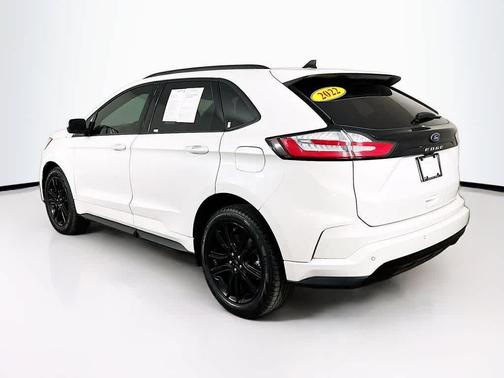 2022 Ford Edge ST Line
