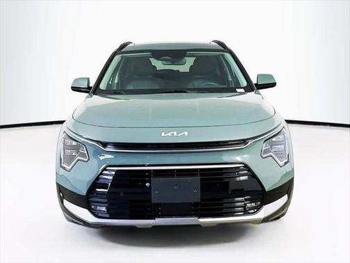 2023 Kia Niro Touring