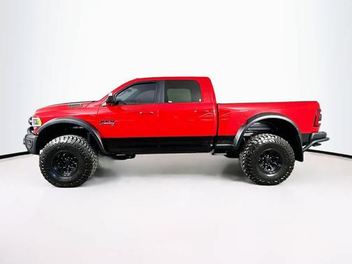 2022 RAM 2500 Big Horn Crew Cab 4x4 6'4' Box