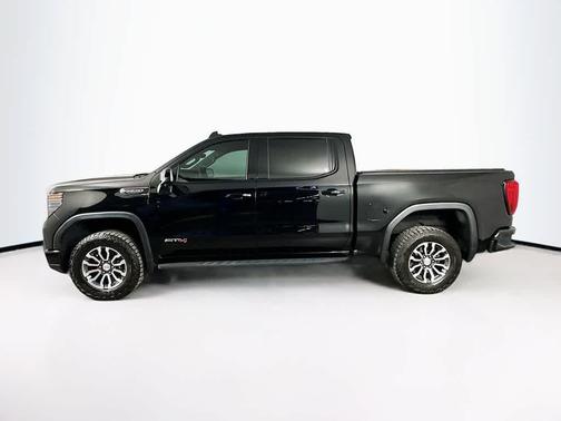 Onyx Black 2023 GMC Sierra 1500 AT4