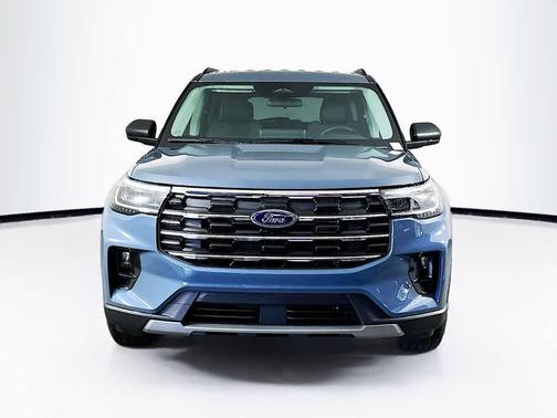 Vapor Blue Metallic 2026 Ford Explorer Active