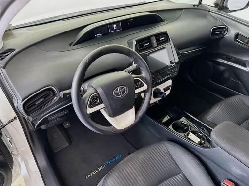 Blizzard Pearl 2019 Toyota Prius Prime Plus