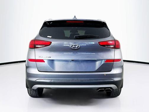 2021 Hyundai TUCSON SEL