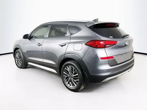 2021 Hyundai TUCSON SEL