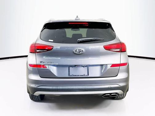 2021 Hyundai TUCSON SEL