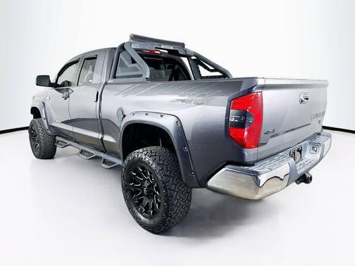 2016 Toyota Tundra SR5
