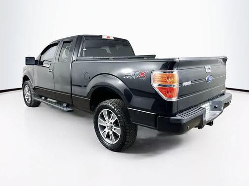 Tuxedo Black Metallic 2014 Ford F-150 STX