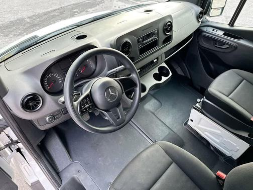 2022 Mercedes-Benz Sprinter 2500 High Roof