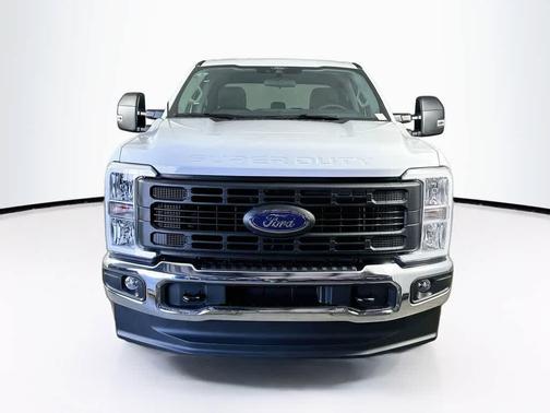 Oxford White 2026 Ford F-250 XL
