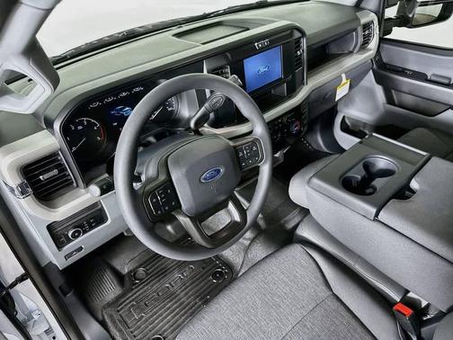 Oxford White 2026 Ford F-250 XL