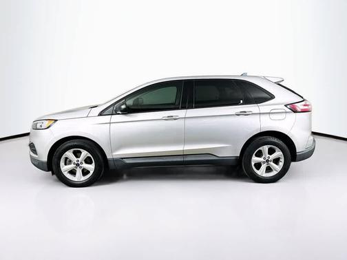 Ingot Silver Metallic 2019 Ford Edge SE