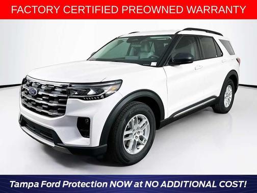 Star White Metallic Tri-Coat 2025 Ford Explorer Active