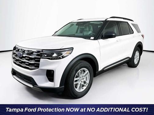 Star White Metallic Tri-Coat 2025 Ford Explorer Active
