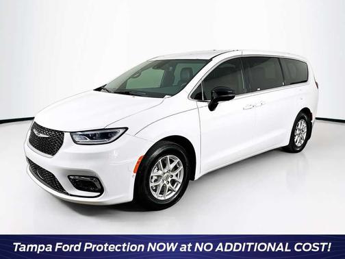 2025 Chrysler Pacifica L