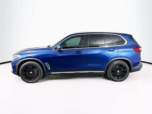 Phytonic Blue Metallic 2020 BMW X5 sDrive40i