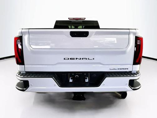 2025 GMC Sierra 2500 Denali