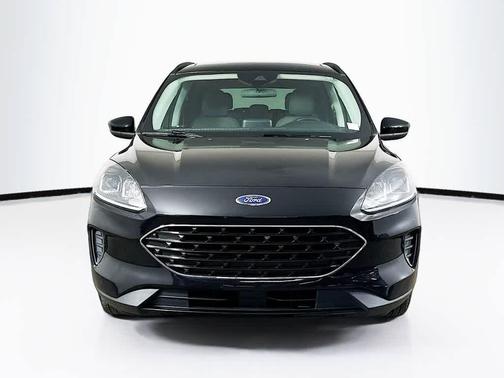 Agate Black Metallic 2021 Ford Escape SE