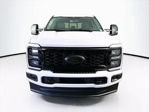 2025 Ford F-250 XLT