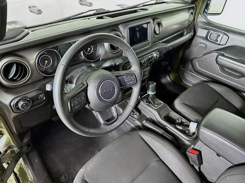 2023 Jeep Gladiator Sport S