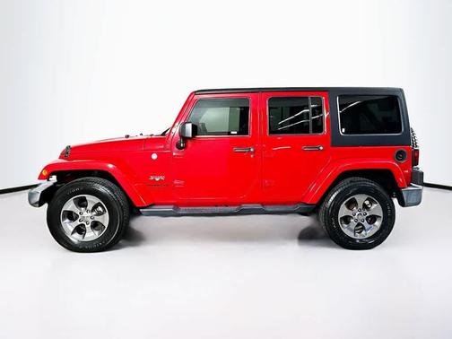 2017 Jeep Wrangler Unlimited Sahara
