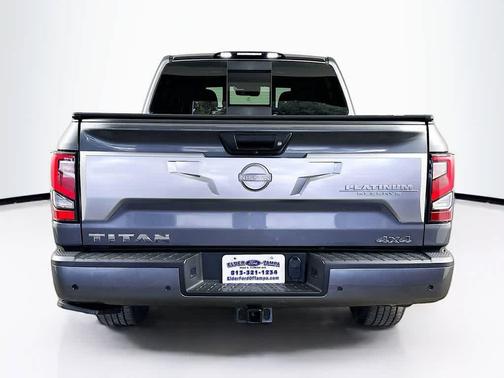 2023 Nissan Titan Platinum Reserve