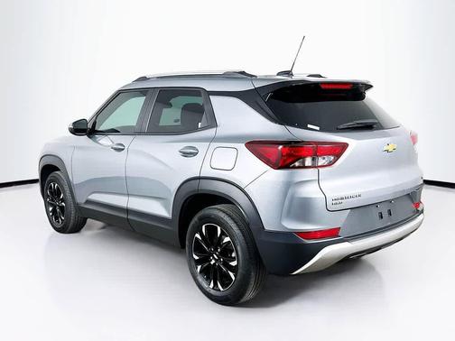 Sterling Gray Metallic 2023 Chevrolet Trailblazer LT