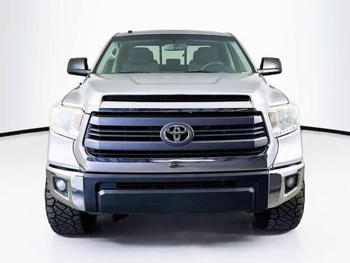 2014 Toyota Tundra SR5