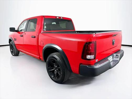 2024 RAM 1500 Classic Warlock Crew Cab 4x2 5'7' Box