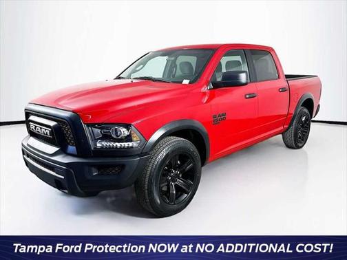 2024 RAM 1500 Classic Warlock Crew Cab 4x2 5'7' Box