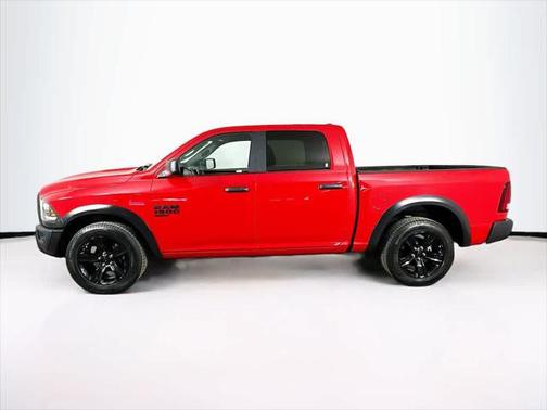 2024 RAM 1500 Classic Warlock Crew Cab 4x2 5'7' Box