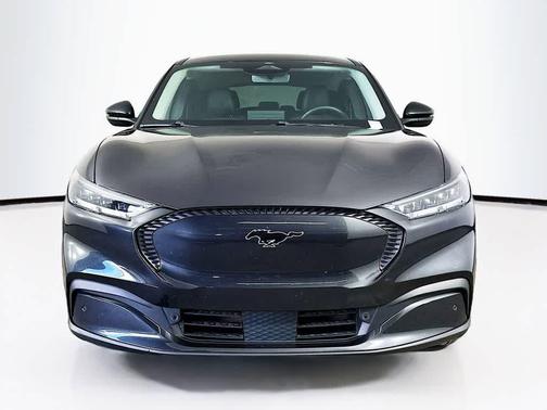 2022 Ford Mustang Mach-E Select