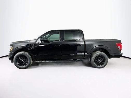Agate Black Metallic 2026 Ford F-150 XLT